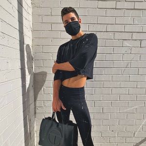 Meet your Posher, Christopher